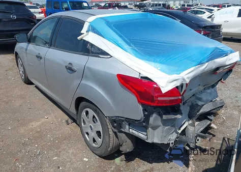 2016 Ford Focus S from USA, damaged, VIN 1FADP3E24GL367622